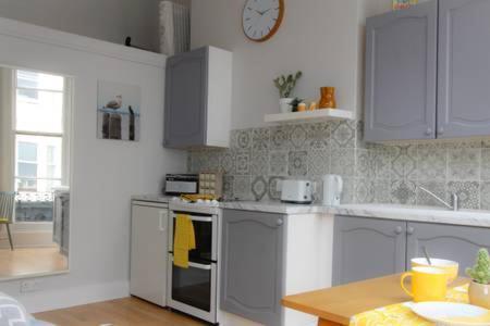 Striking Seaside One Bed Balcony Flat In Brighton Διαμέρισμα Εξωτερικό φωτογραφία